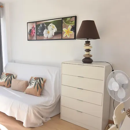 Apartment Rnet - 600 Llevant 03-12